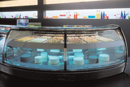 Vetrina pasticceria BMV FB