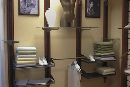 Arredamento Abbigliamento finitura legno