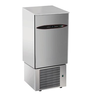 Abbattitore di temperatura 15 teglie touch GN e 60x40