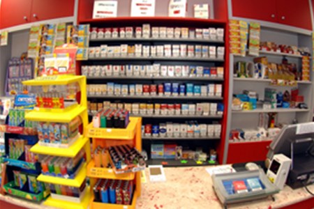 Arredamento tabaccheria moderno