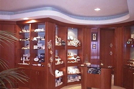 Arredamento Negozio Bomboniere Viterbo