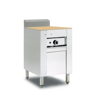 Cuocipiadina professionale CP4 gas armadiato con sportelli piano refrattario