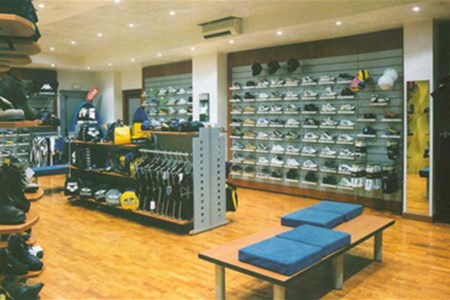 Arredamento per articoli sportivi