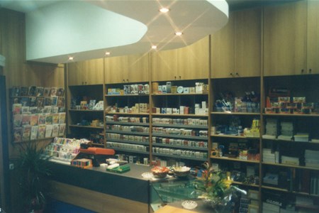Arredamento tabaccheria modulare