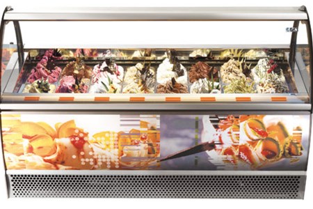 Vetrina gelateria Millennium Sp