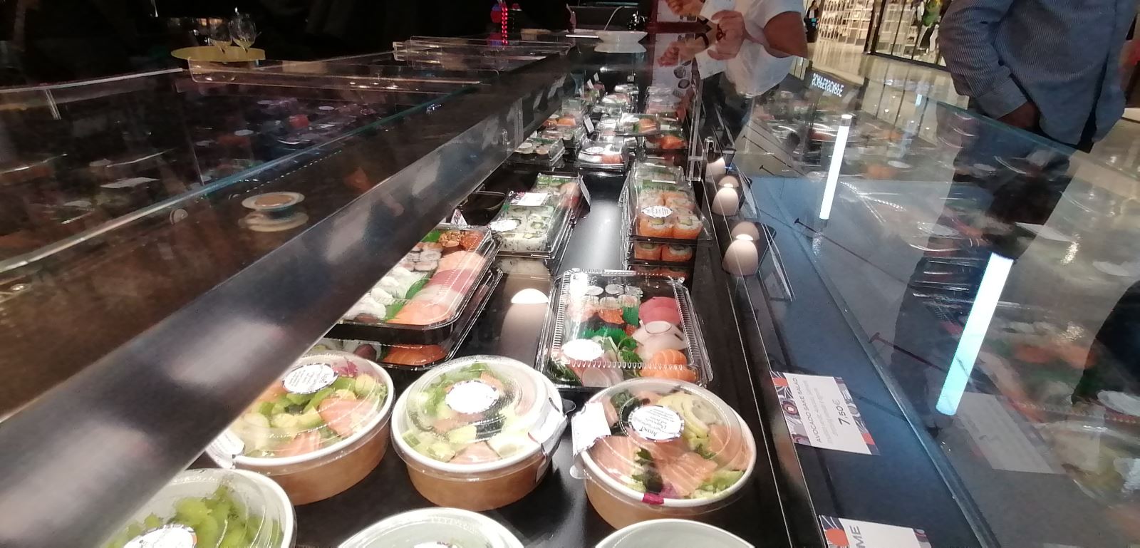 arredamento per sushi bar